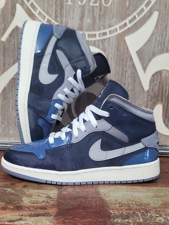 Jordan Shoes - Nike Air Jordan 1 Mid (Special Edition) Craft 'Obsidian' Wmns 7.5 Great Cond.